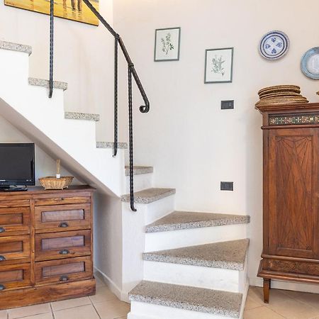 Casa Vacanze Baia del Faro Palau Esterno foto