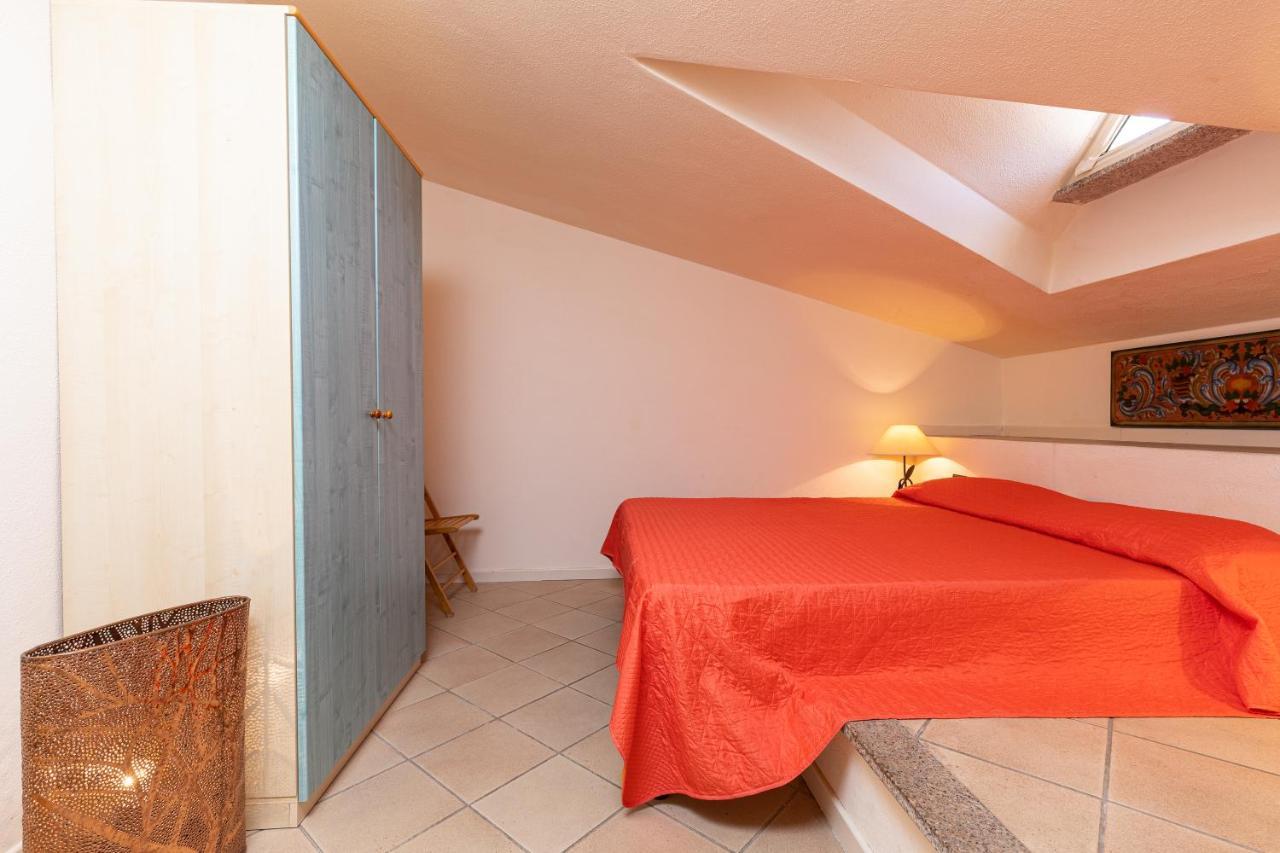 Casa Vacanze Baia del Faro Palau Esterno foto