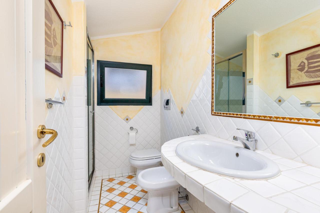 Casa Vacanze Baia del Faro Palau Esterno foto