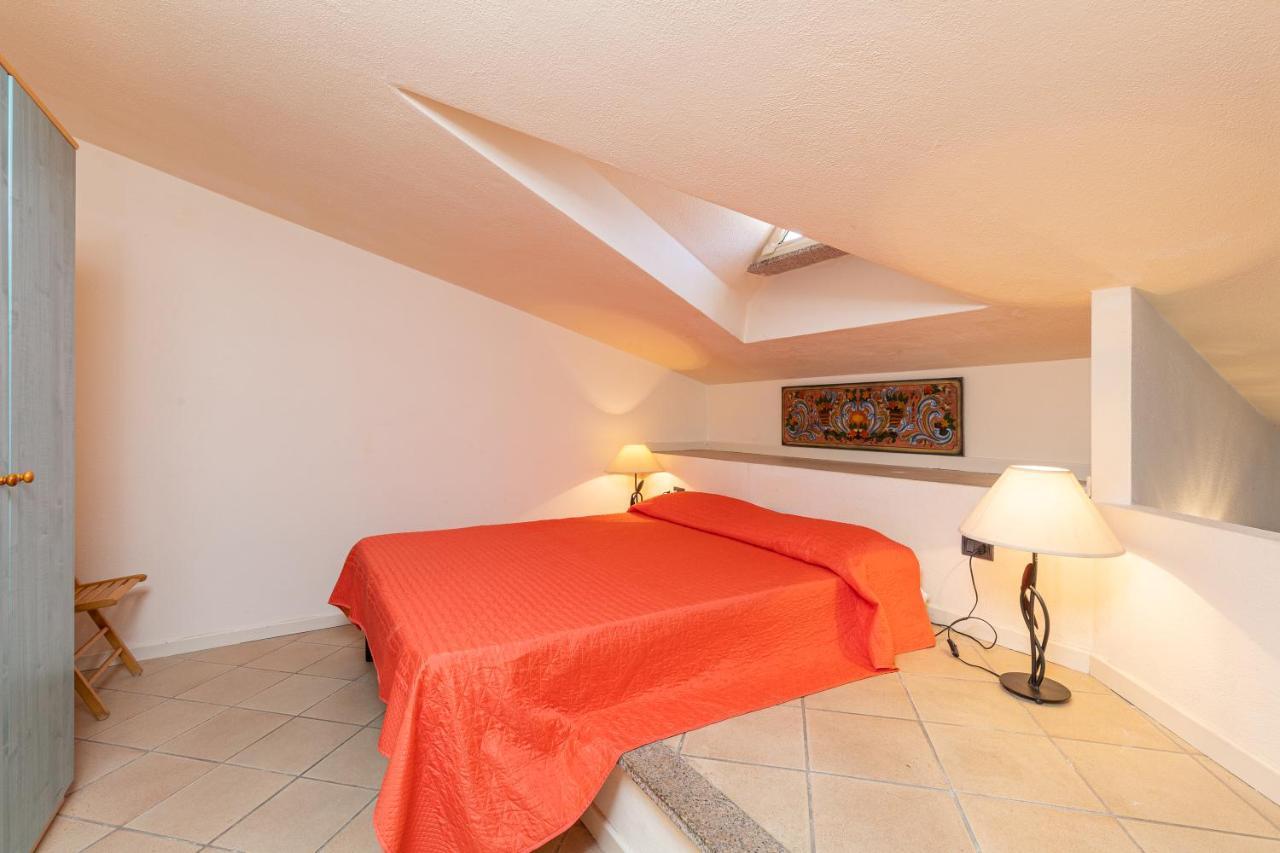 Casa Vacanze Baia del Faro Palau Esterno foto
